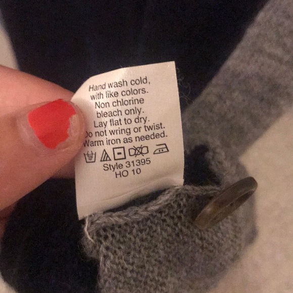 JCREW Cardigan - Picture 5 of 6